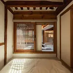 Hanok Stay Yul Jae